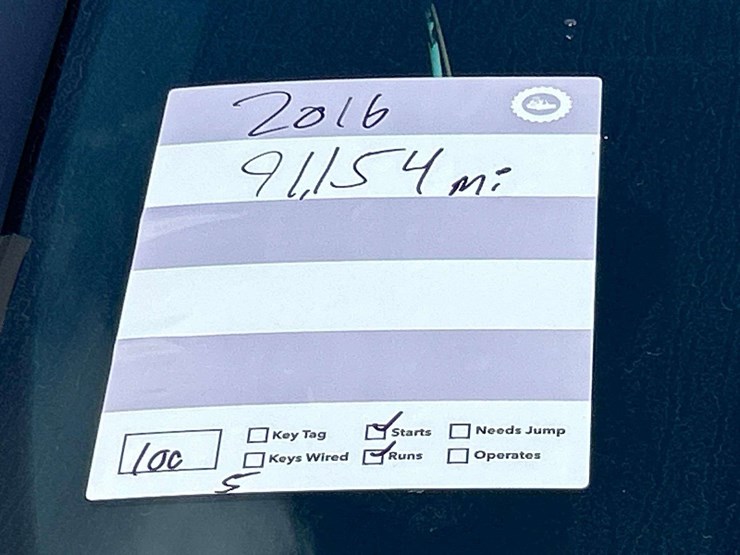 2016-ford-explorer-image-25