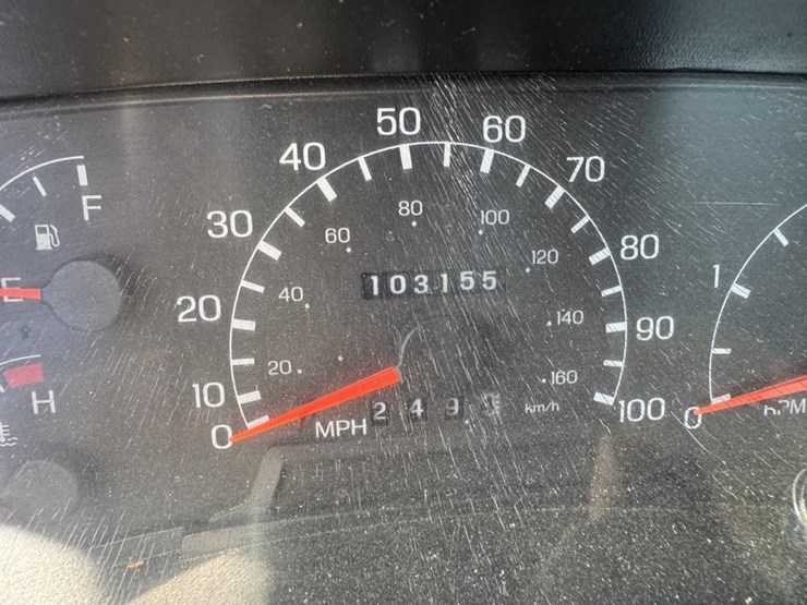 2001-ford-f700-image-11