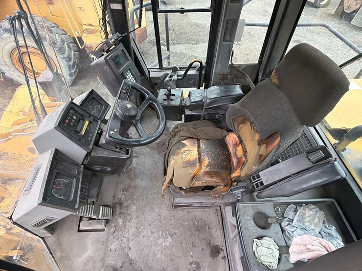 caterpillar-980g-image-14