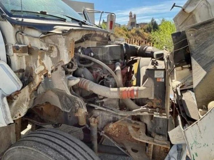 2013-ford-f750-xl-image-73