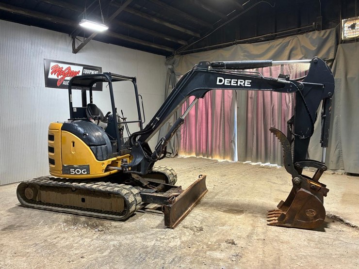 2016-deere-50g-image-4