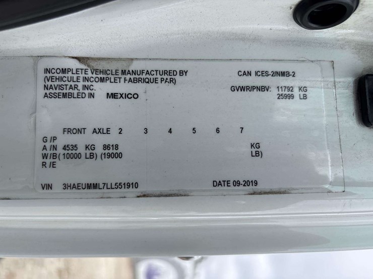 2020-international-mv607-16ft-morgan-dump-truck-image-6