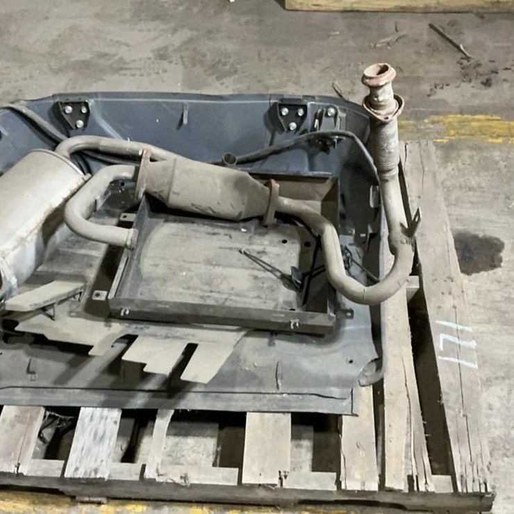 #171 • Forklift Parts