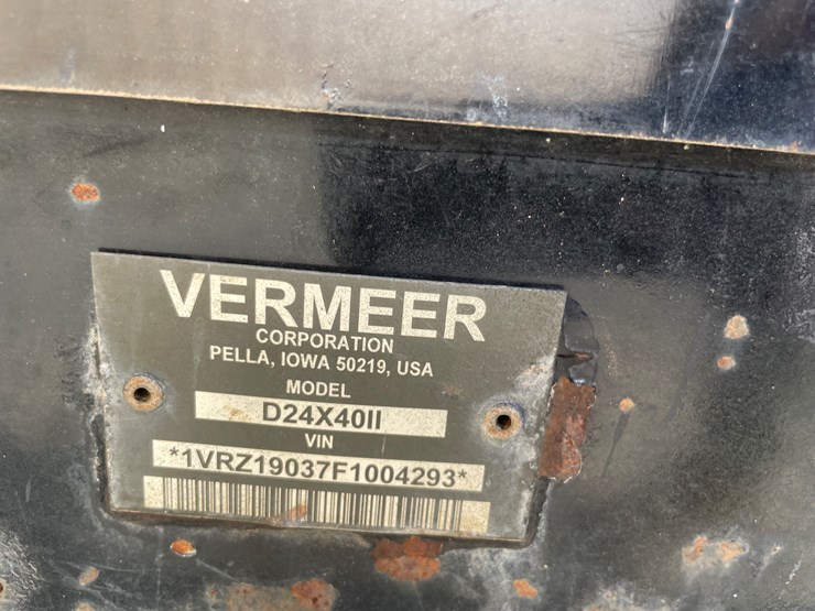 #1002-•-2015-vermeer-d24x40-series-ii-boring-machine-image-17
