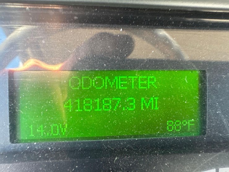 2020-freightliner-m2-26'-box-truck-image-22