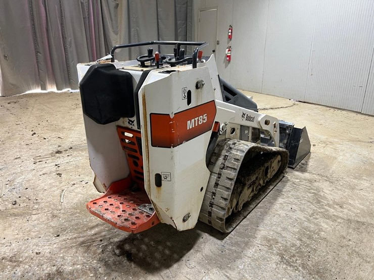 2018-bobcat-mt85-image-5