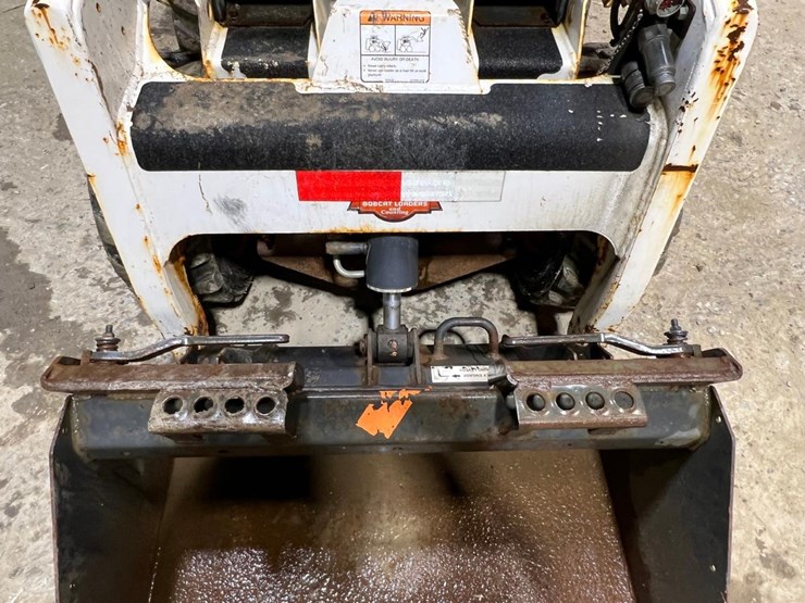 2014-bobcat-s70-image-10