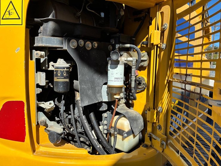 2021-komatsu-pc138us-11-image-21