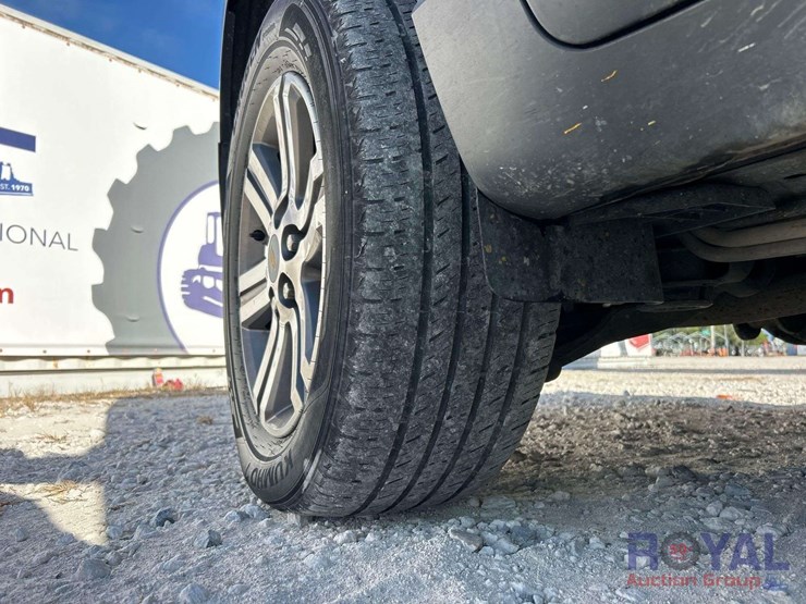 2016-chevrolet-traverse-image-26