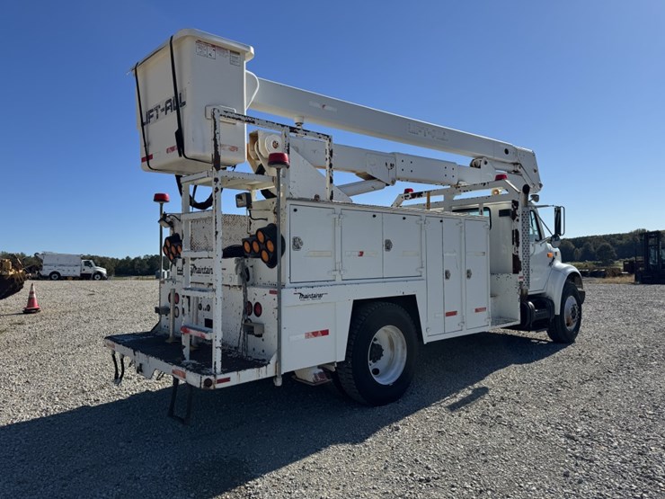 1995-international-4700-image-6