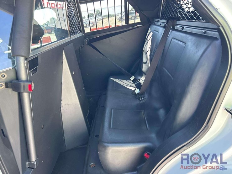 2017-ford-explorer-image-22