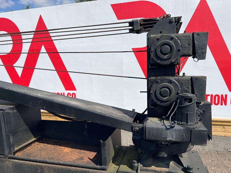 2001-international-4700-image-24