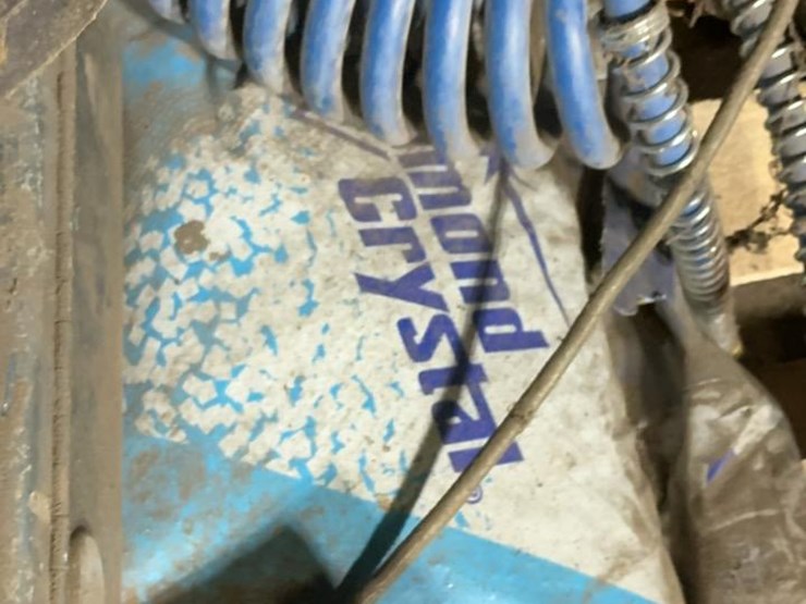 #165-•-trailer-hitch,-tires,-and-assorted-parts-image-30