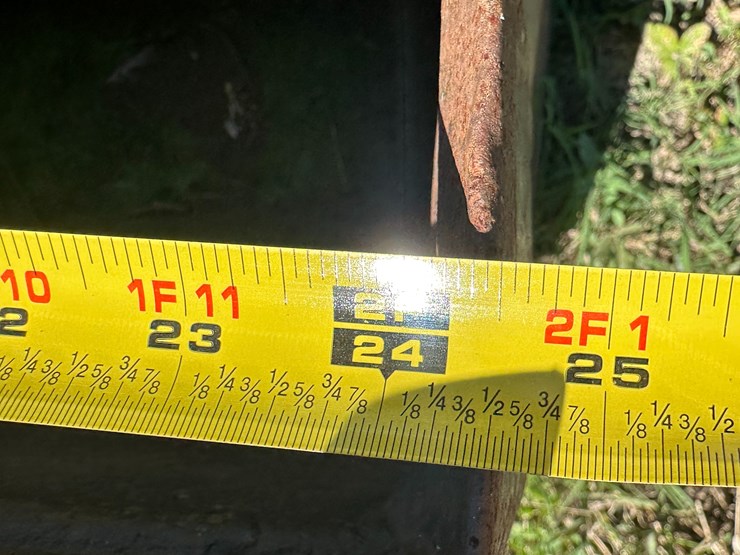 #32227-•-kelley-mfg-b70-backhoe-attachment-image-27