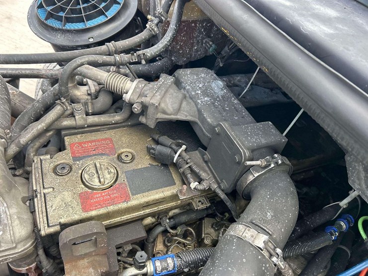 2007-freightliner-b2-image-9