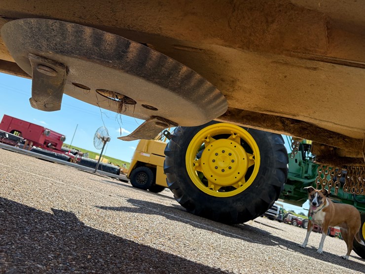 john-deere-e12-image-9