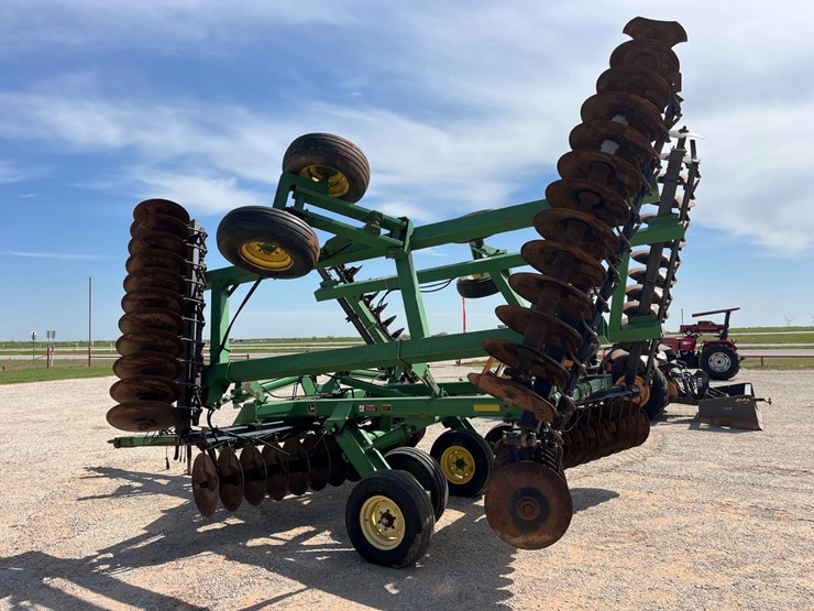 2001-john-deere-637-image-13