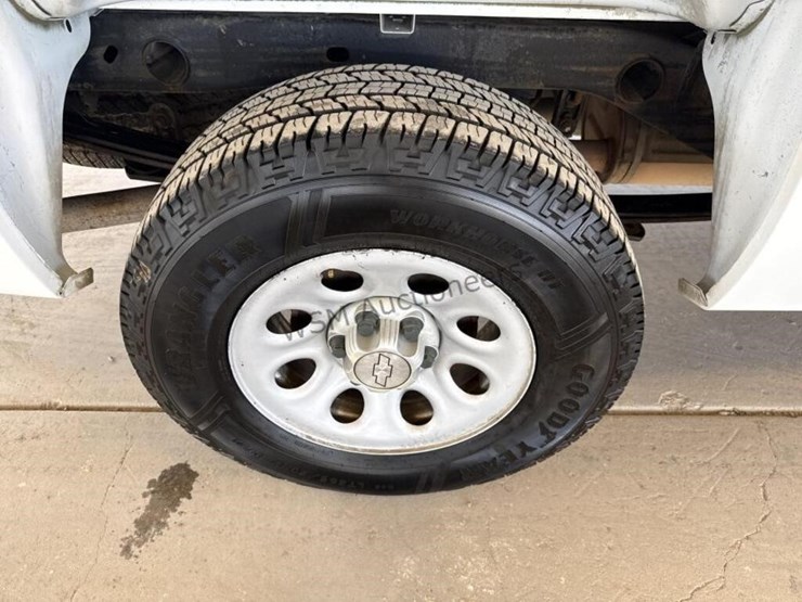 2009-chevrolet-silverado-1500-image-8