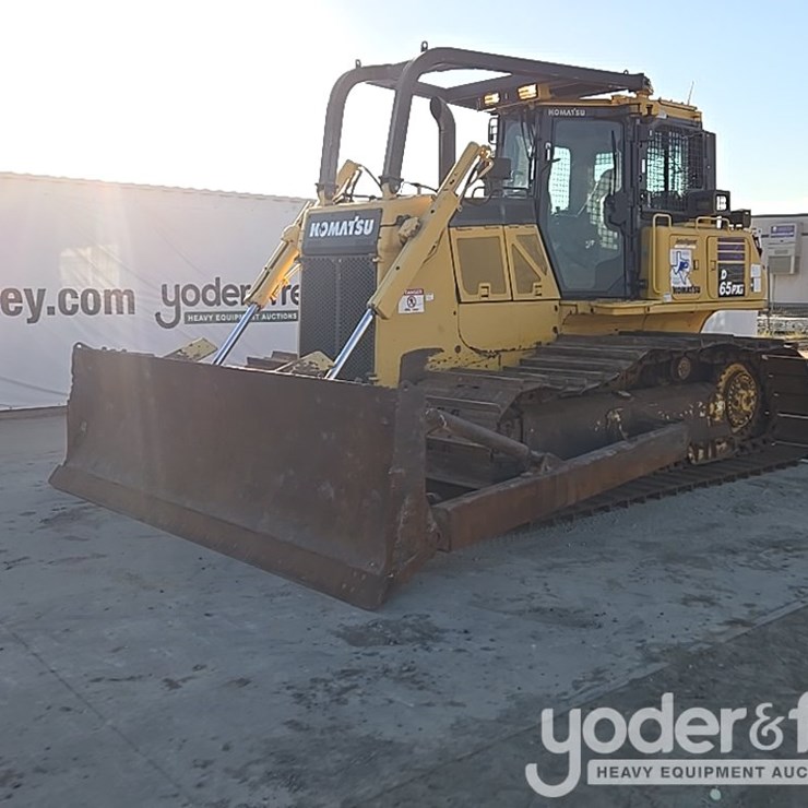 2019 KOMATSU D65PXI-18