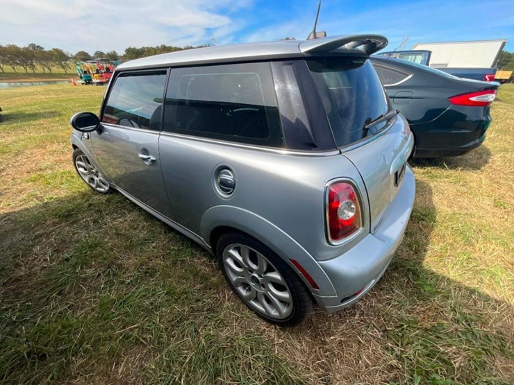 2009-mini-cooper-s-(6-spd,-miles-read-188830,-image-6