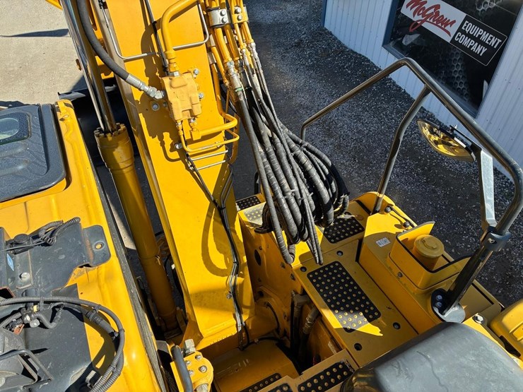 2021-komatsu-pc138us-11-image-24