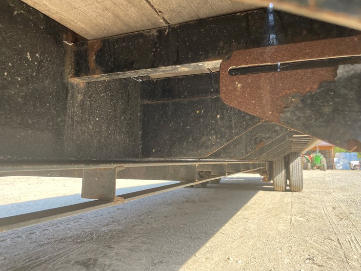 #1010-•-2023-pj-trailers-26'-tandem-dual-axle-deck-over-trailer,-(has-title)-image-36