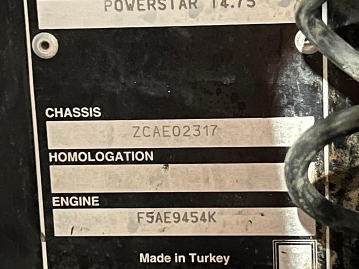 new-holland-t4.75-image-32