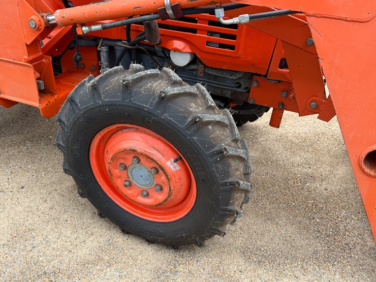 kubota-l2950-image-11