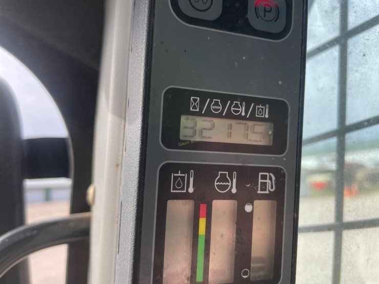 case-sr210b-image-16