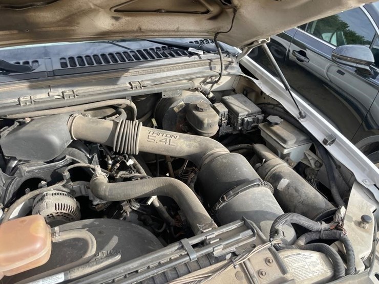 2000-ford-f250-xl-image-21