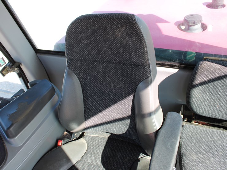 #2065-•-#2065---mf-hesston-wr-9770-swather-image-96