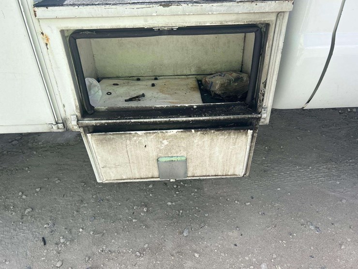 2003-ford-f350-image-21