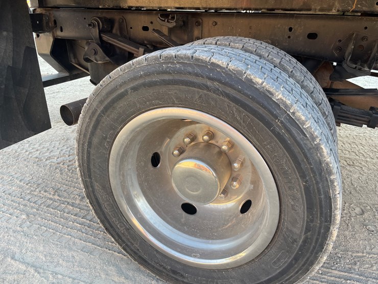 dodge-ram-4500-image-21