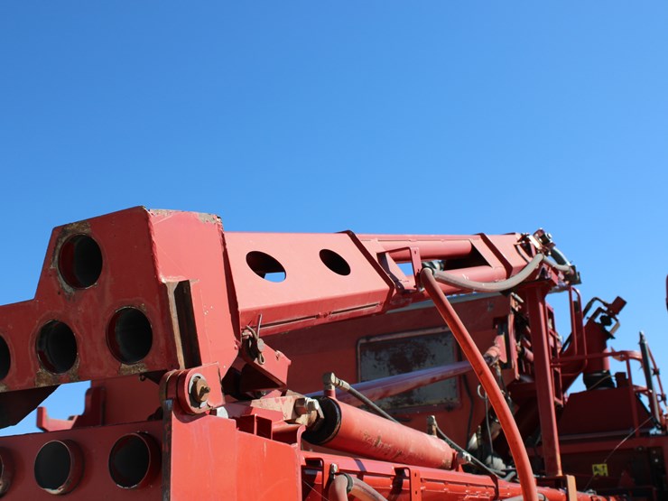 2006-case-ih-4300-image-18