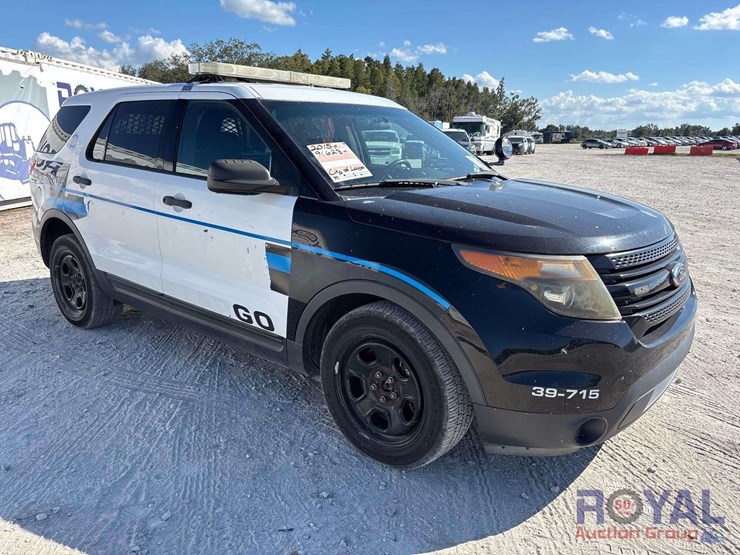 2015-ford-explorer-image-2