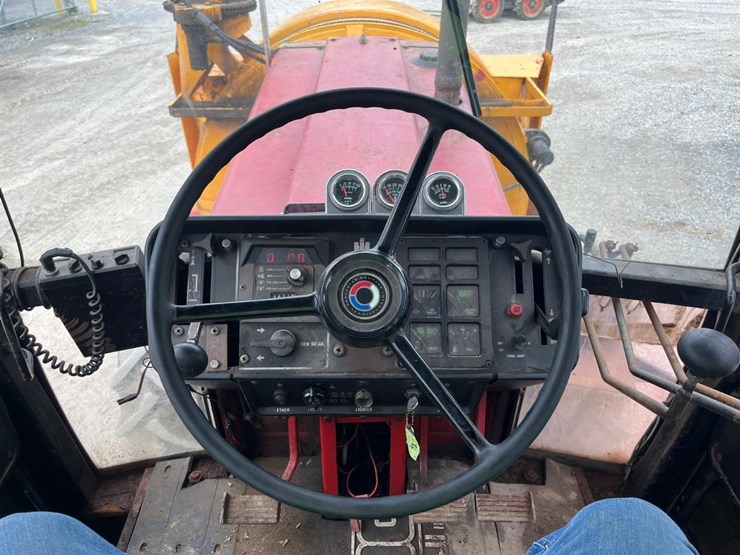 international-186-image-25