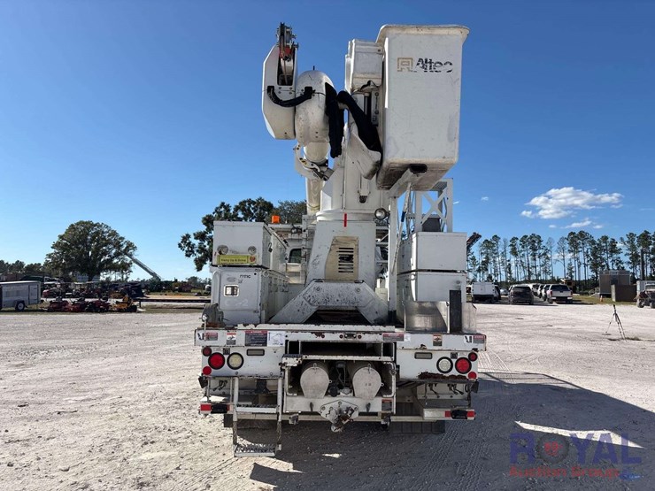 2016-freightliner-m2-106-4x4-altec-bucket-truck-image-76