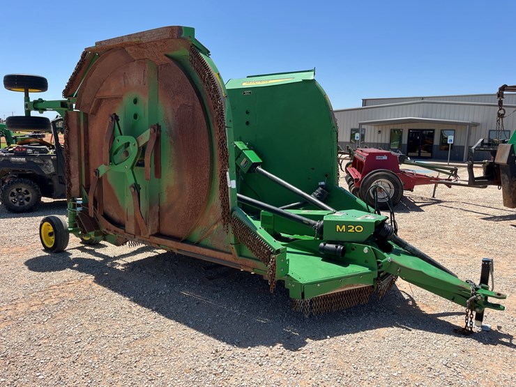 2020-john-deere-m20-image-4