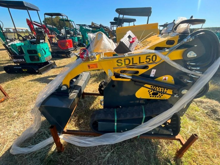 unused-sdll50-ride-on-mini-skid-steer-track-image-6