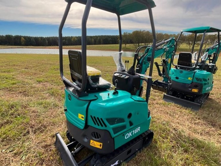 unused-cfg-qk16r-mini-excavator-(rato-15hp-bkt-image-5