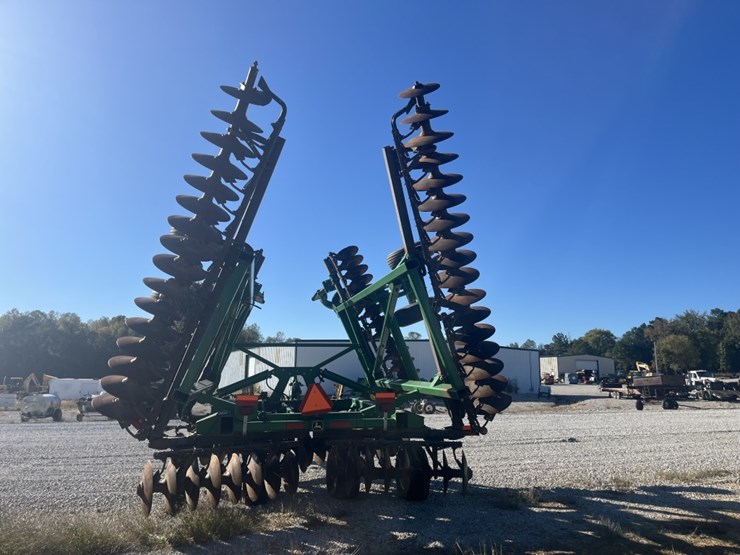 john-deere-2623-image-3