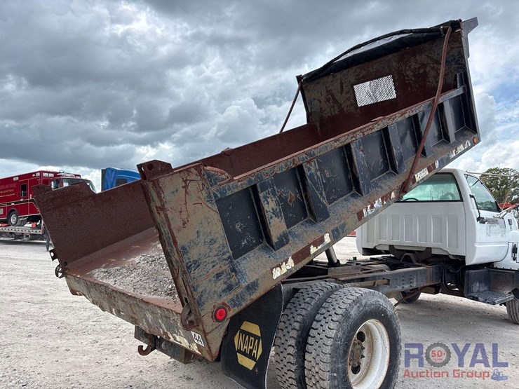 1999-gmc-c7500-mason-dump-truck-image-17