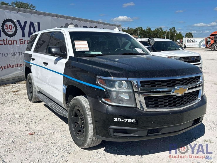 2018-chevrolet-tahoe-image-2
