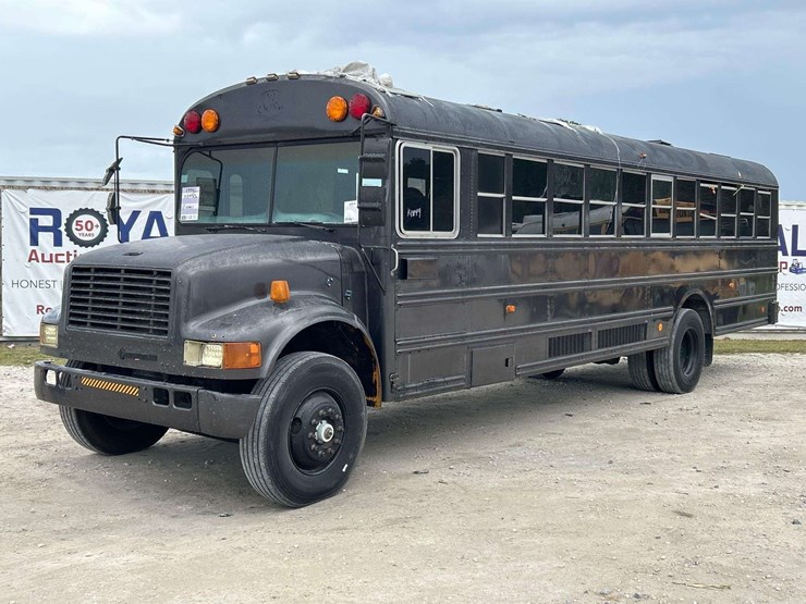 1994-international-3800-image-1