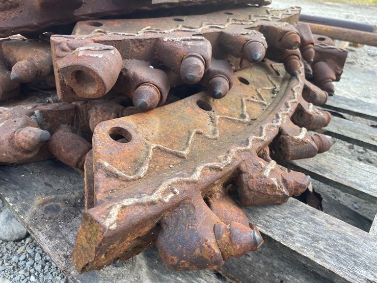 #1023-•-rock-wheel-replacement-teeth-image-4