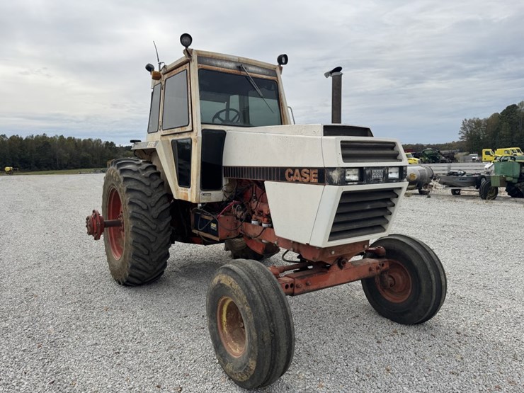 #13967-•-case-2390-tractor-image-3