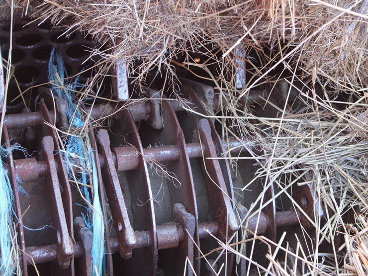 haybuster-h1000-image-43