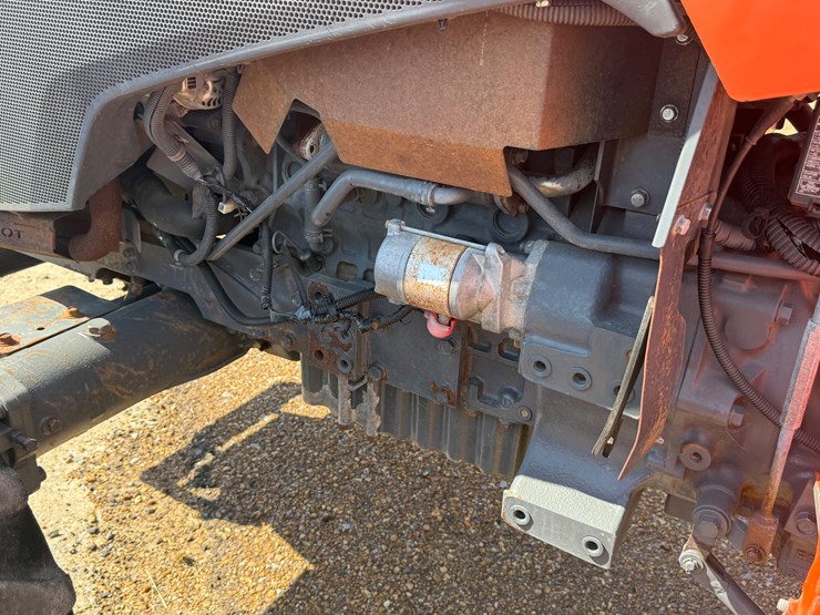 kubota-mx5200-image-17