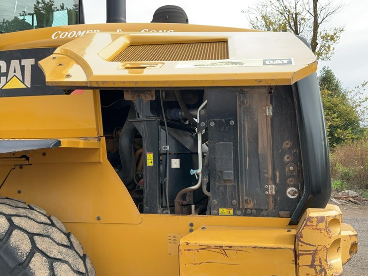 2013-caterpillar-924k-image-29