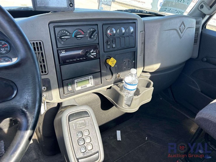 2016-international-workstar-7400-image-15